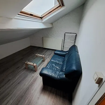 Apartment Calme Et Bien Equipe Liege